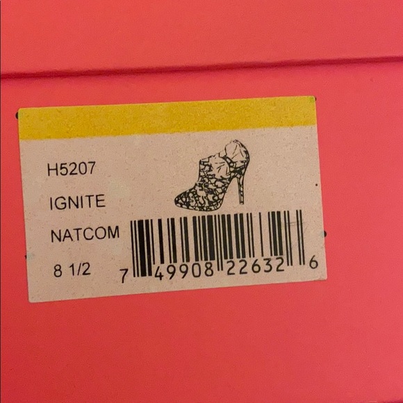 New booties - Picture 5 of 5